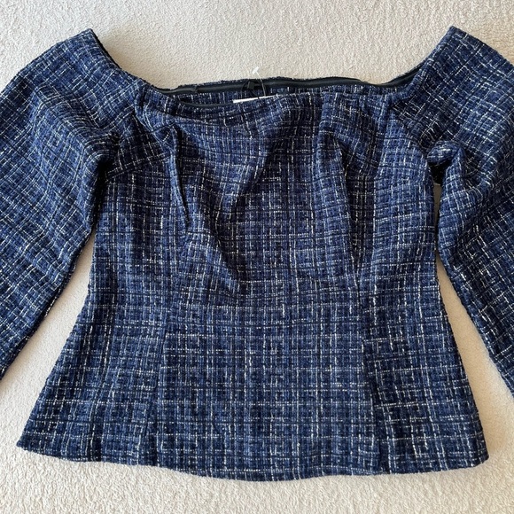 NWT Zara Navy Blue Tweed Off-Shoulder Flare Sleeve Top XS - Picture 4 of 14